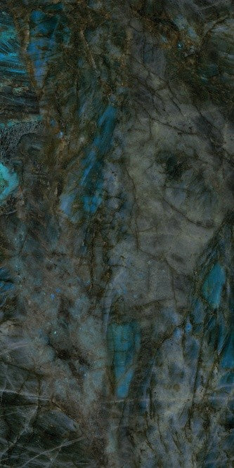 Labradorite Natural